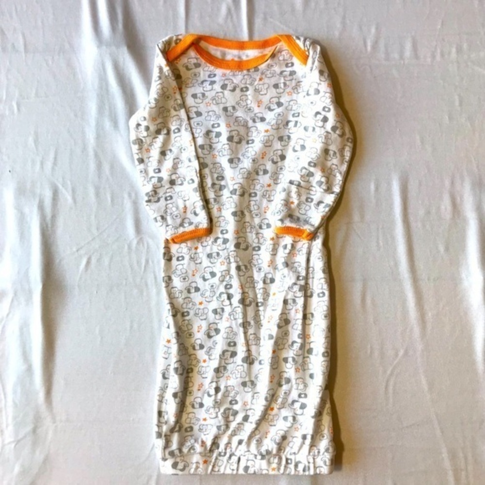 Circo  Infant Sleeper Gown-Size 0-3 months
